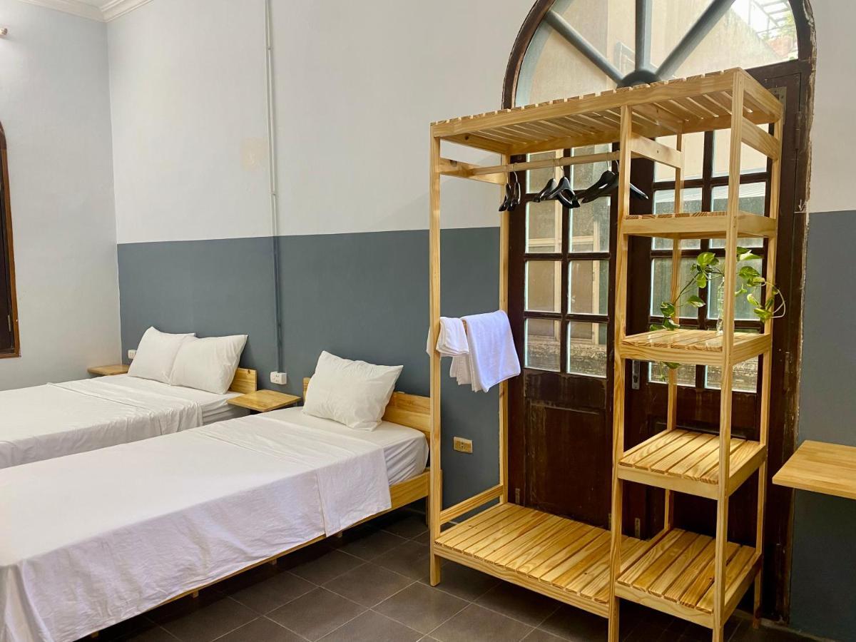 Hanoi Avana Homestay Long Bien Bagian luar foto